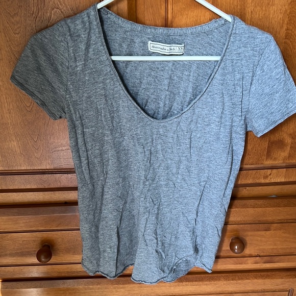 Abercrombie & Fitch Tops - Abercrombie and Fitch size extra small women’s scoop, cotton, gray T-shirt